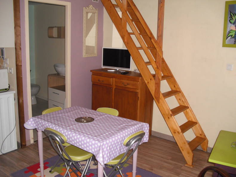 Logement Entier Celles 225093-5