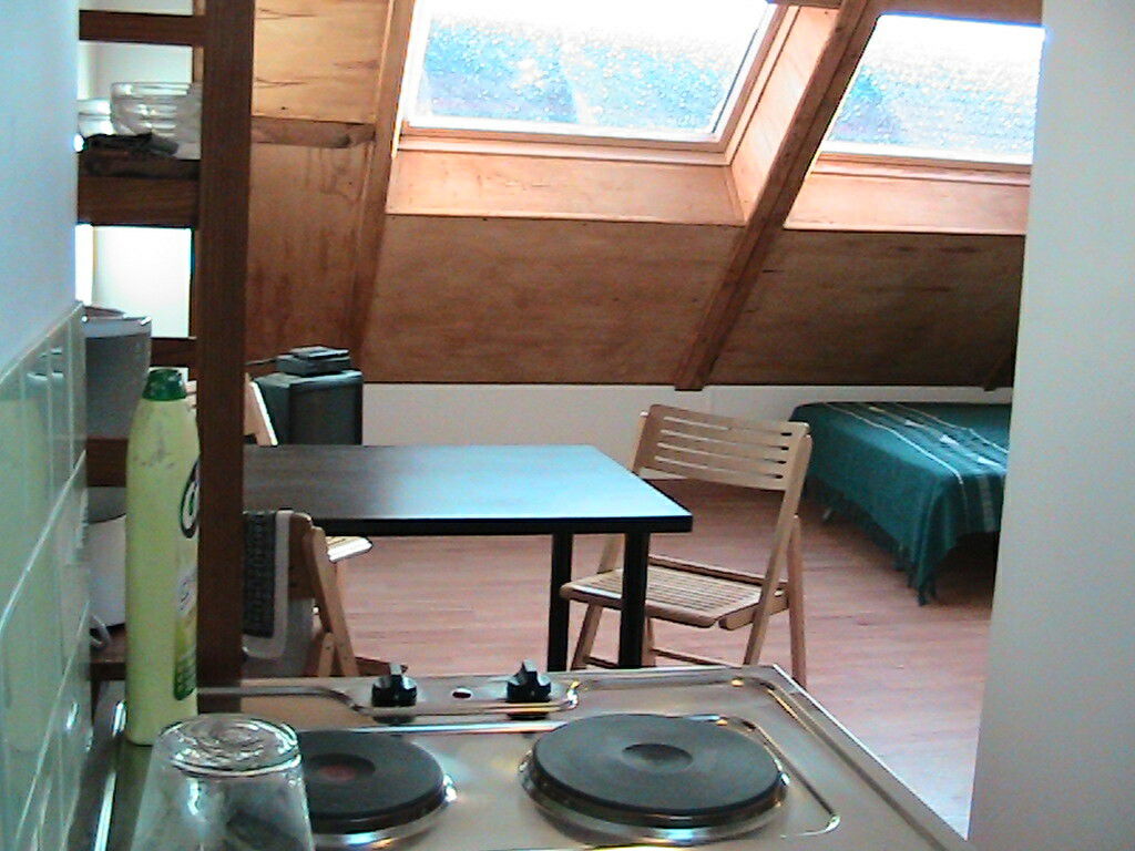 Independent Studio Arras 28130