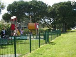 Unabhängiges Studio Arzon 137705