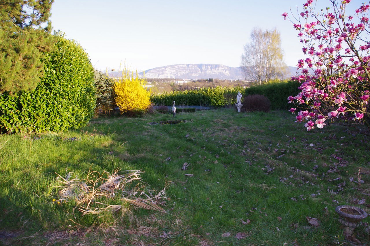 Itsenäinen Studio Prévessin-Moëns 149427