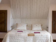 Bed And Breakfast Bossée 65061-2