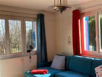 Room For Rent La Ville-Du-Bois 131168