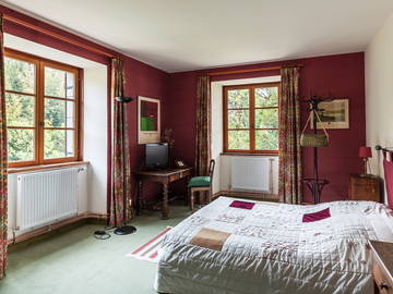 Logement Entier Les Nans 97149-12