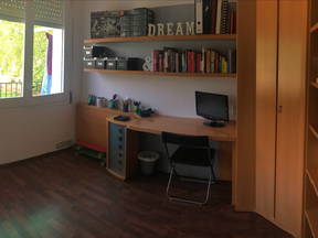 Sonniges Penthouse Mit Terrasse In Badalona