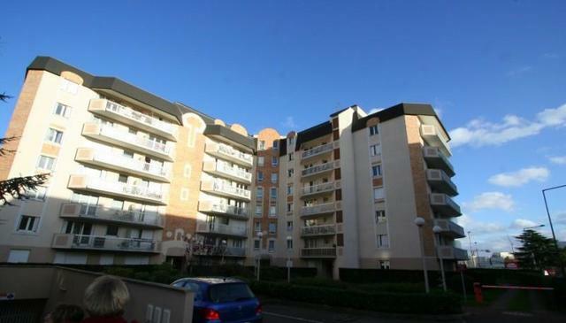Hemvistelse Cergy 42406
