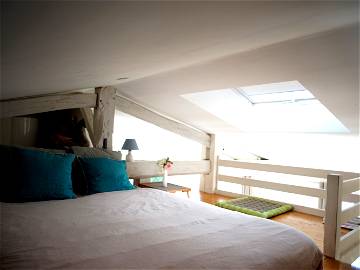 Roomlala | Attic Apartment With Balcony