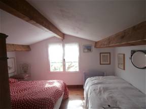 Attic Room For Rent