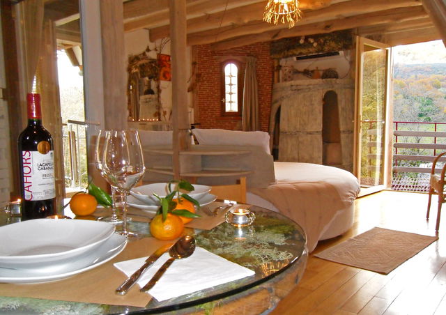 Bed And Breakfast Cabrerets 49295