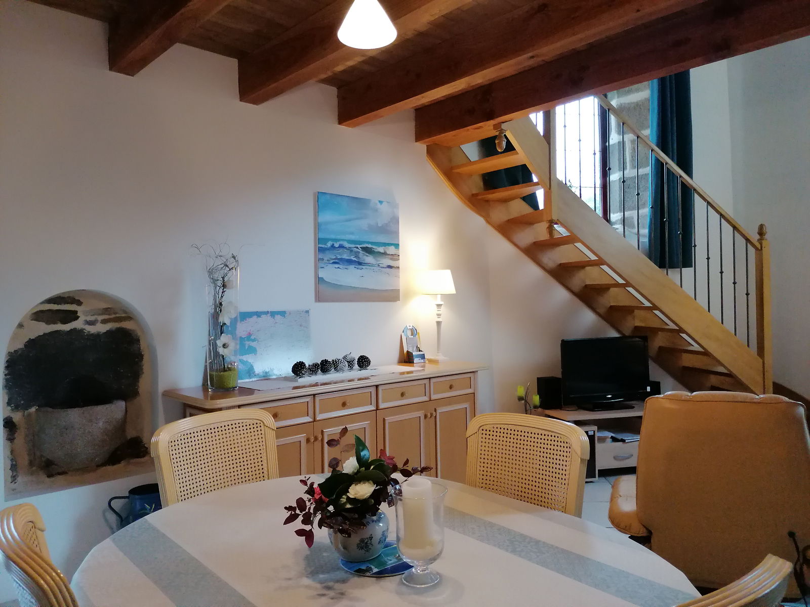 Unabhängiges Studio Briec 74098