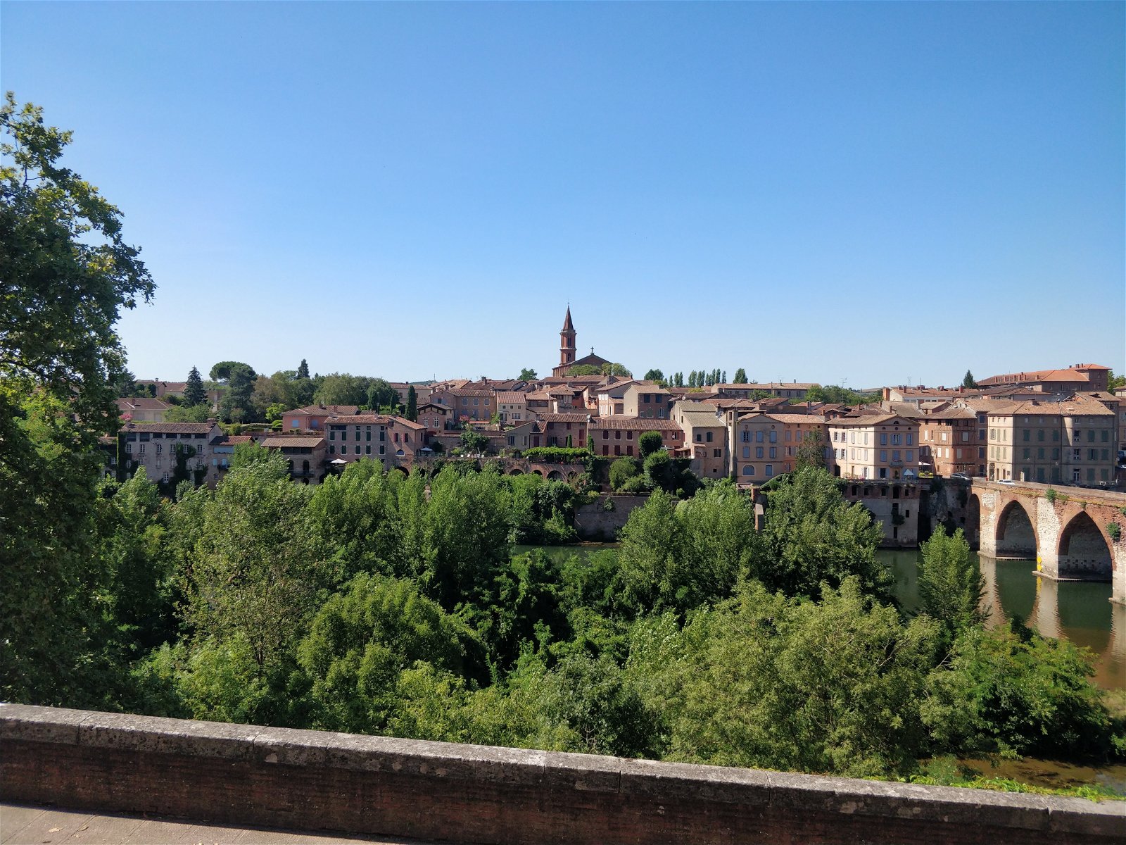 Independent Studio Albi 260375