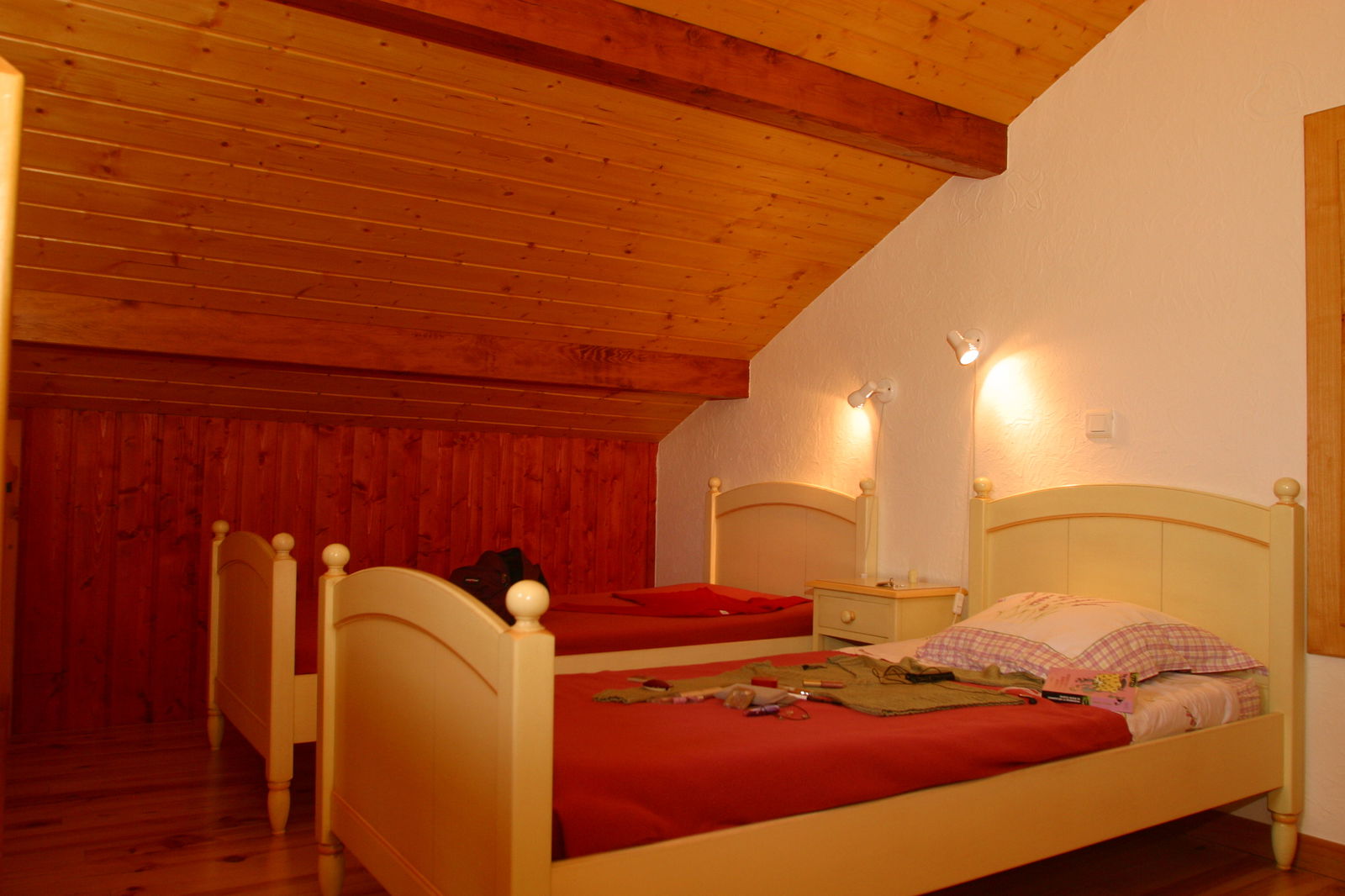 Habitaciones De Huéspedes Saint-Aupre 99501