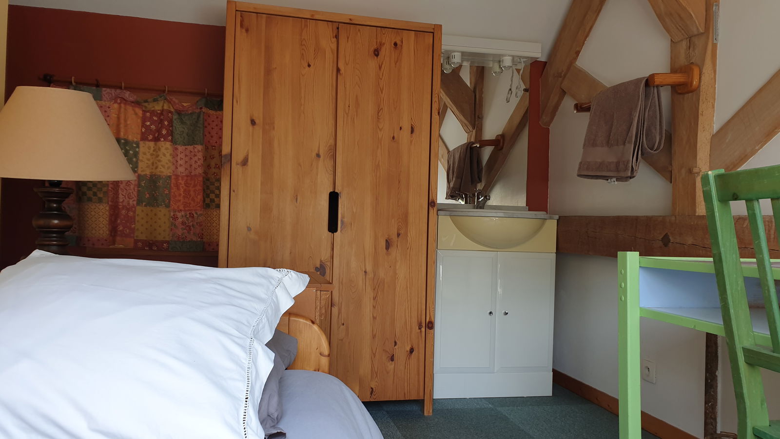 Homestay Ormoy-la-Rivière 280995