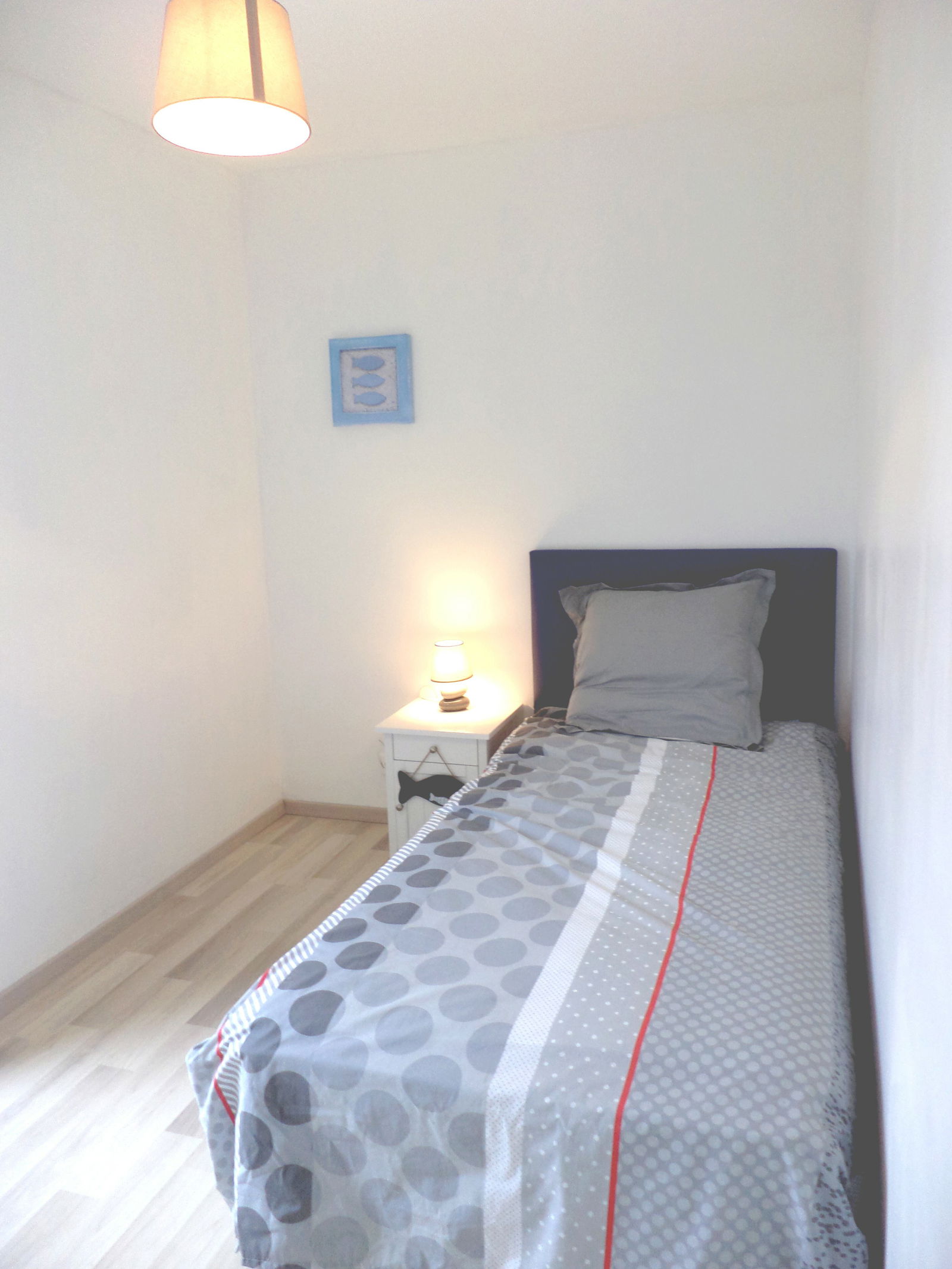 Independent Studio Plonéour-Lanvern 64088