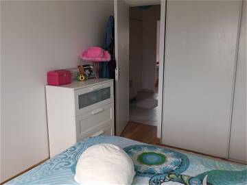 Room For Rent Cessy 266053