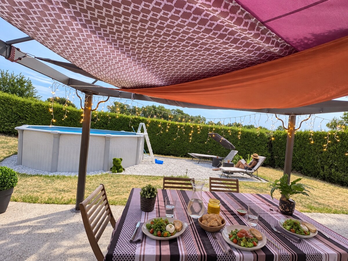 Wohngemeinschaft Saint-Savin 676965