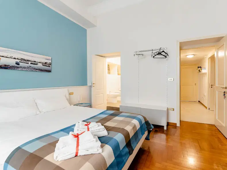 Entire Home Napoli 258002-3