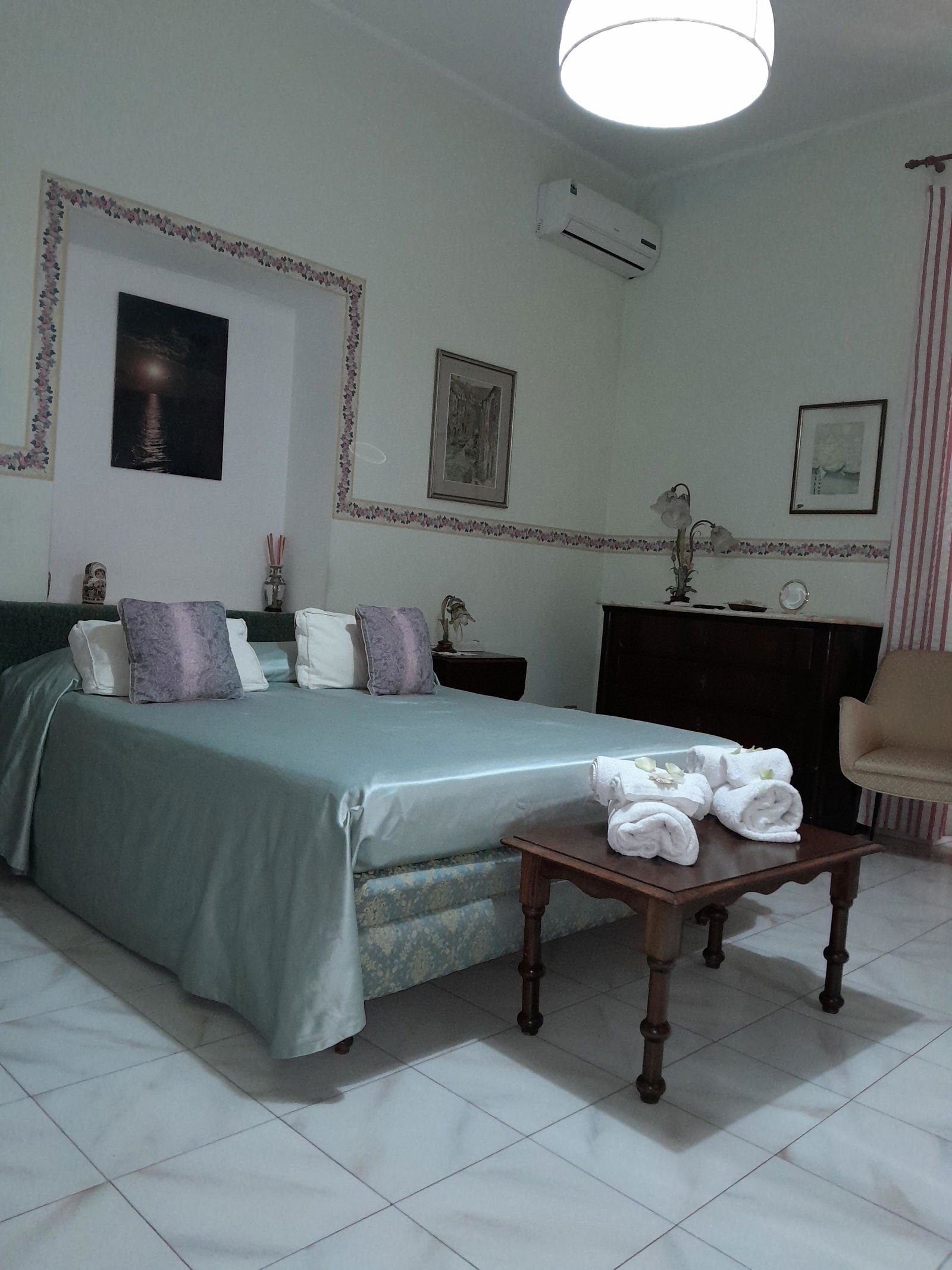 Chambre Chez L'habitant Napoli 440361