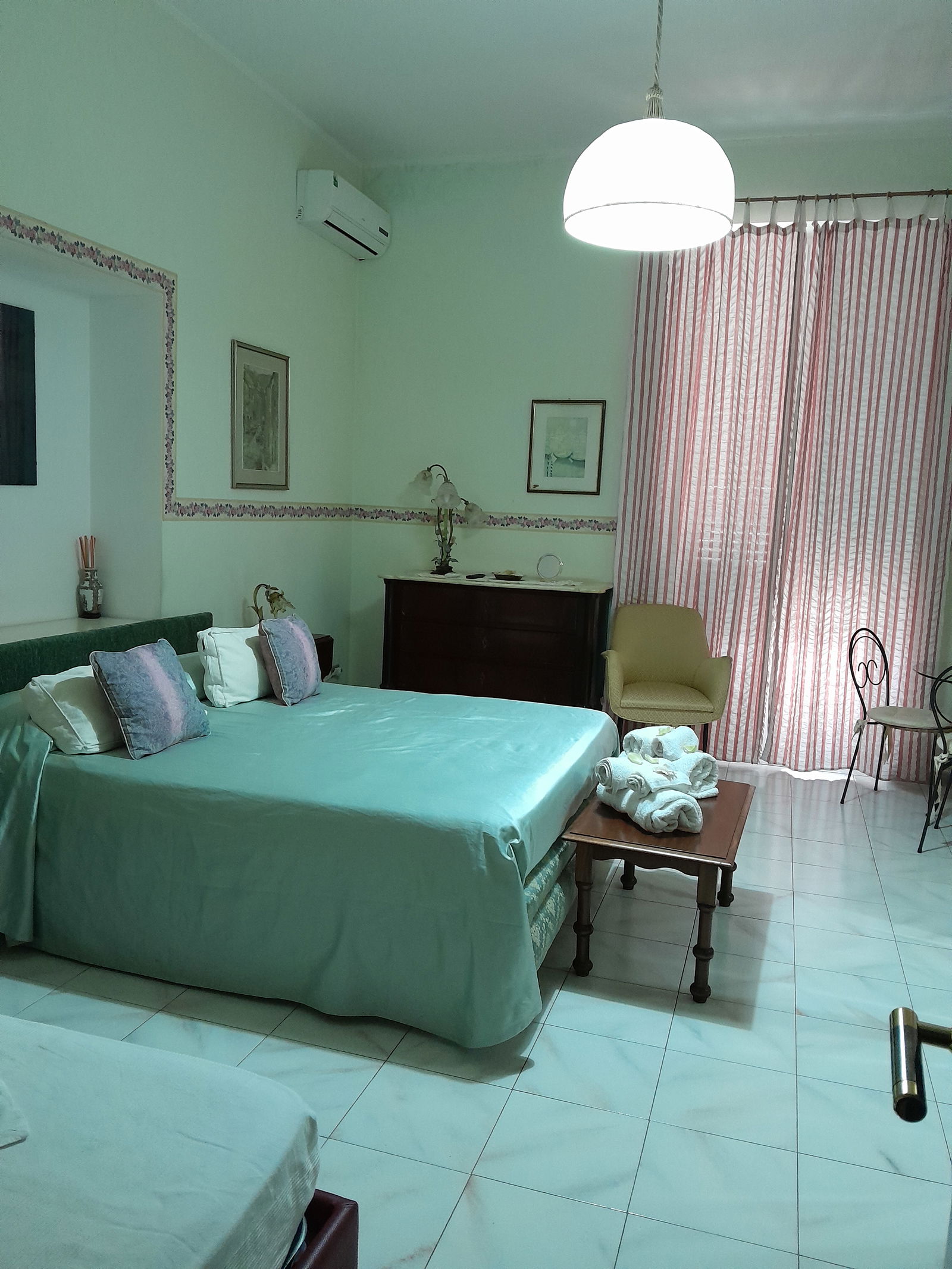 Chambre Chez L'habitant Napoli 440361