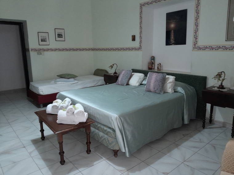 Chambre À Louer Napoli 440361