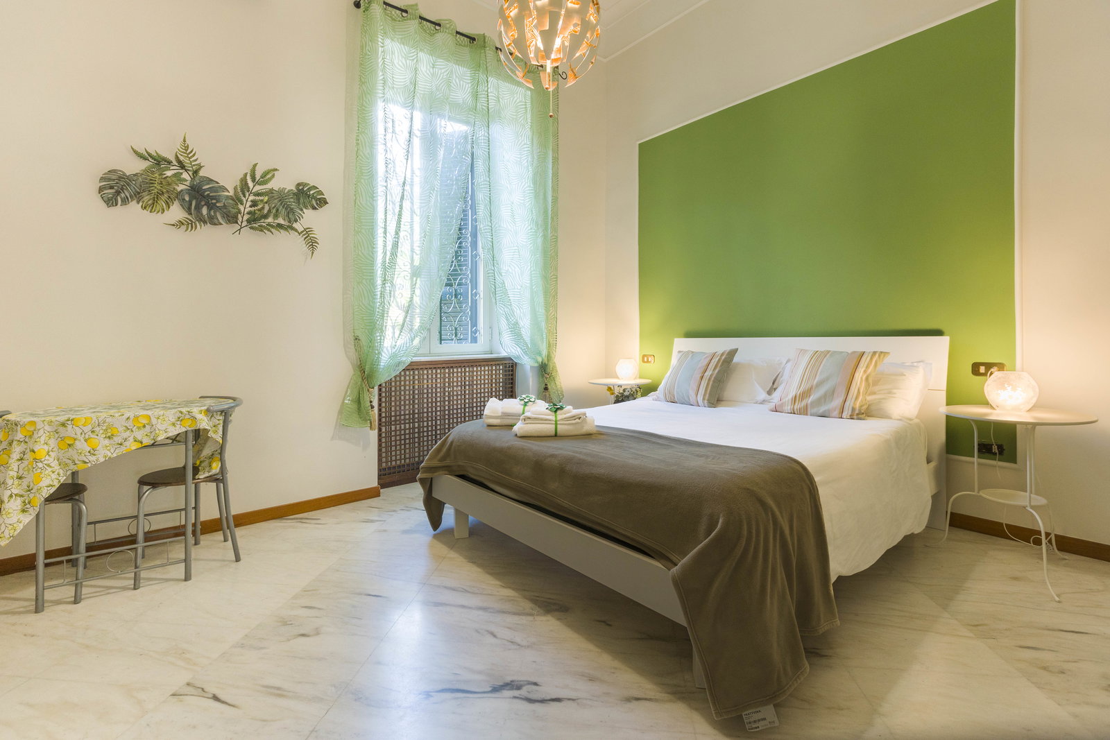 Hela Huset Napoli 257981