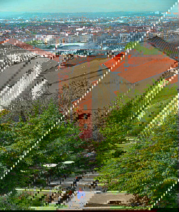 Hemvistelse Lyon 243639