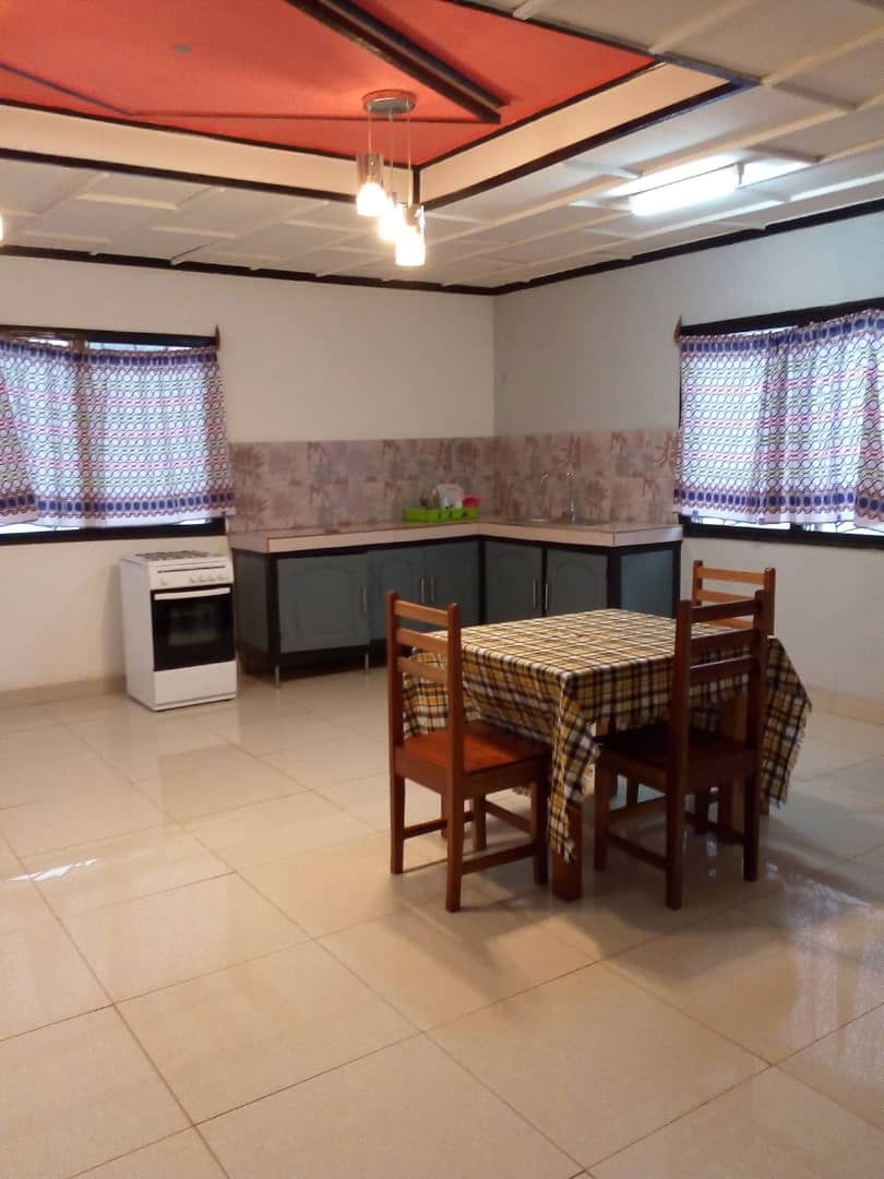 Onafhanklike Ateljee Bangui 145510