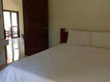 Room For Rent Province De Surat Thani 187901-1