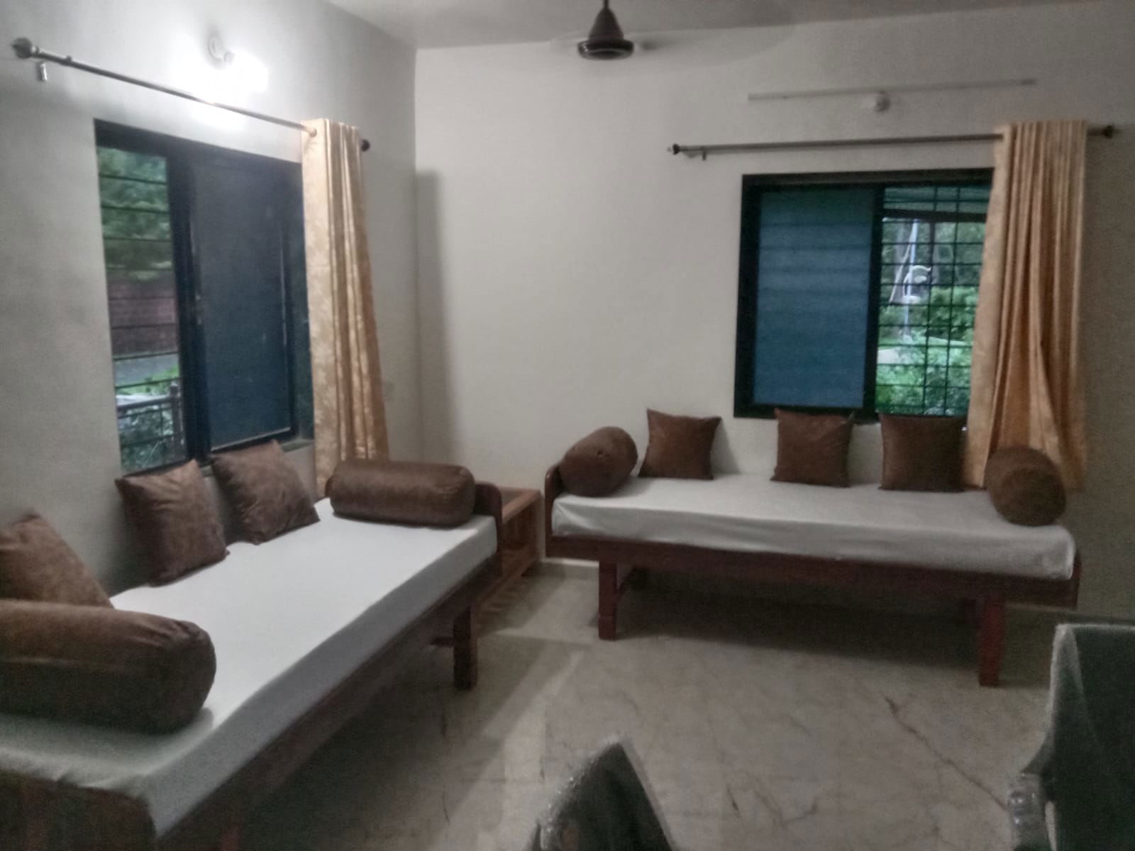 Hospedagem Em Casa De Família Mango Village 400698