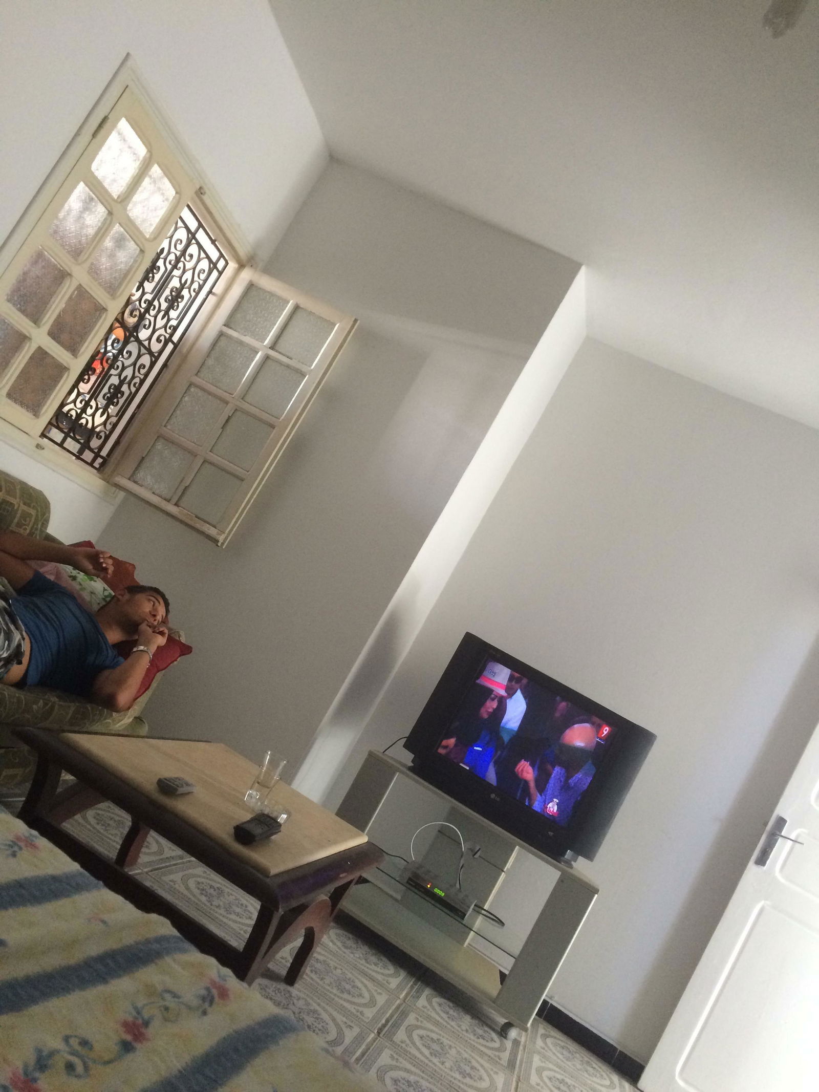 Tutta La Casa Tunis 199388