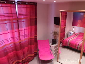 Roomlala | Bardzo ładny pokój z łazienką do wynajęcia 