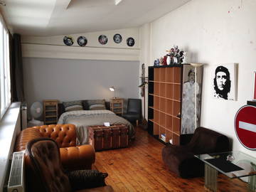 Roomlala | Bardzo przestronny pokój w République