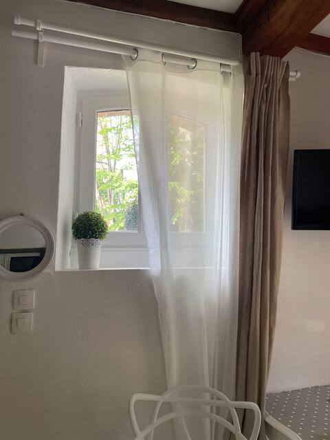 Entire Home Bayeux 96947