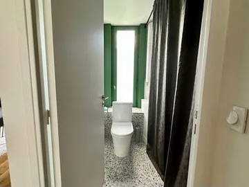 Gesamte Unterkunft zur Miete in Paris - Foto 5 : Badezimmer-5