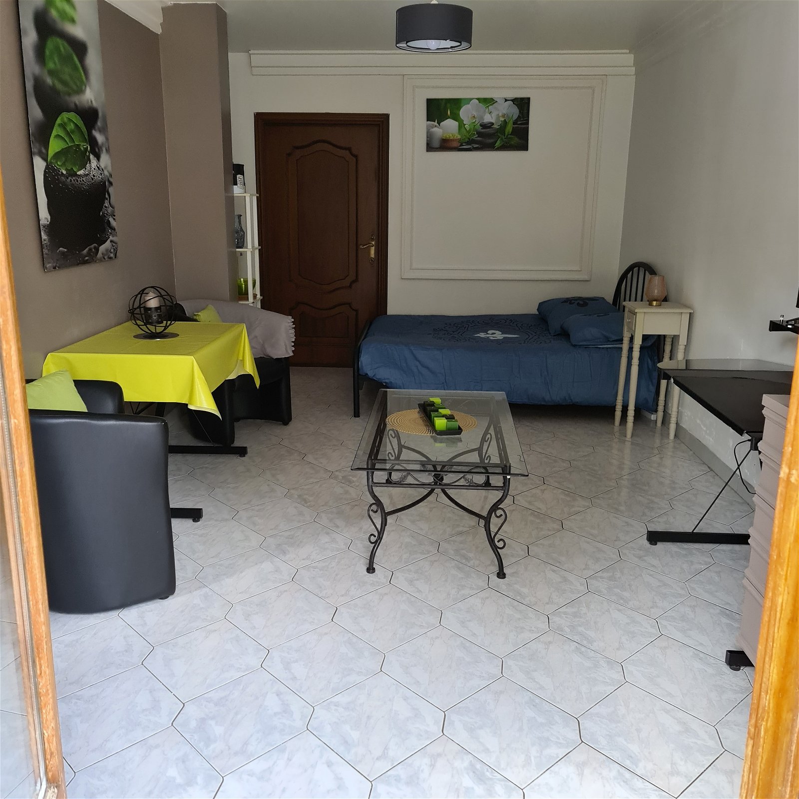 Oberoende Studio Fontaine 242077