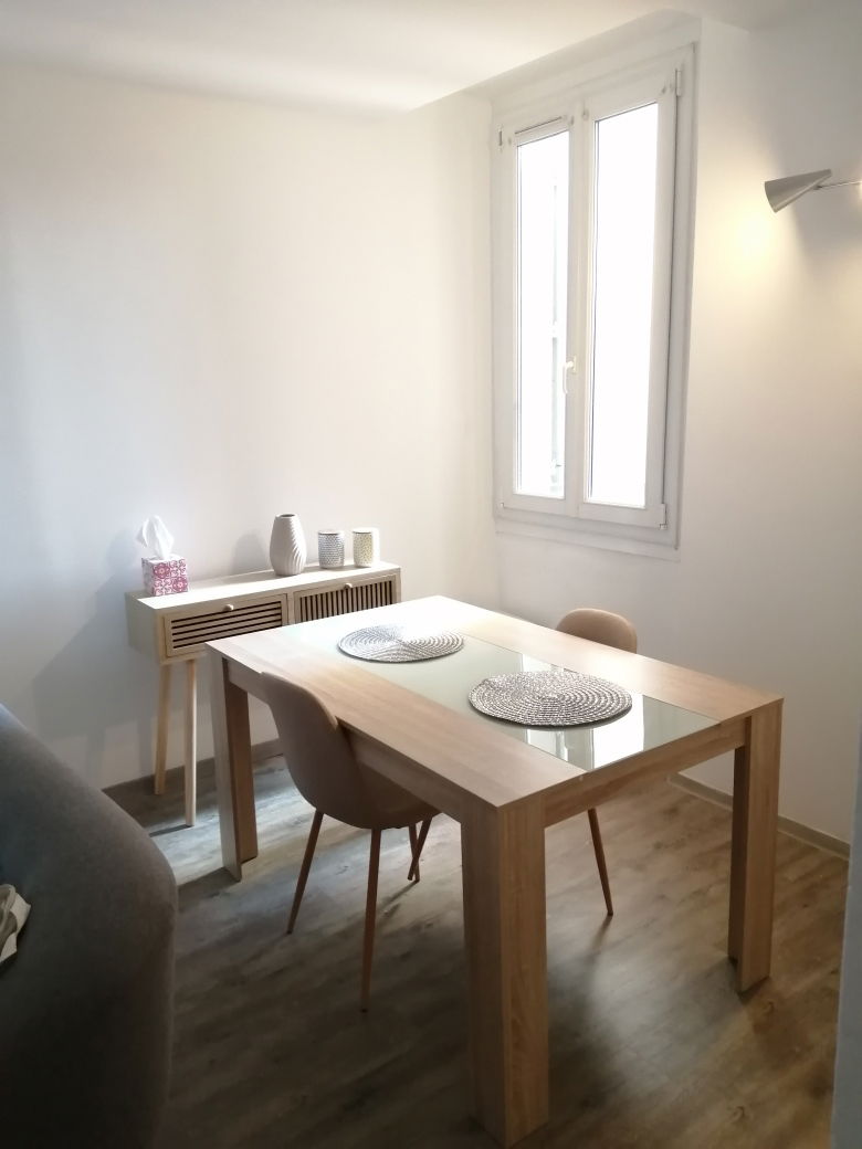 Homestay Toulon 364393