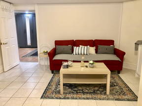 Hermoso apartamento privado de 2 habitaciones en el sótano