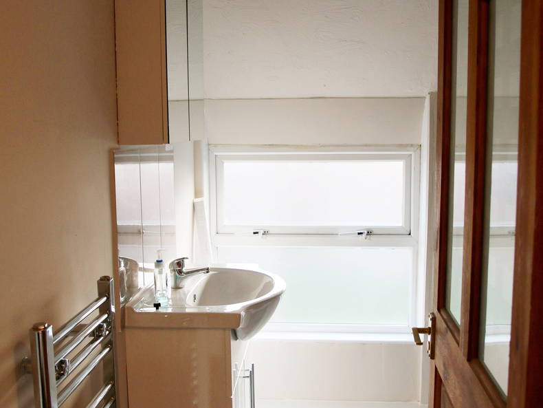 Colocation Bournemouth 125842-4