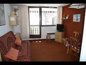 Room For Rent Risoul 89643