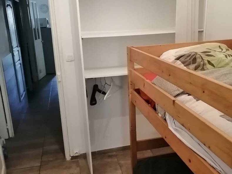 Entire Home Toulon 210296-5