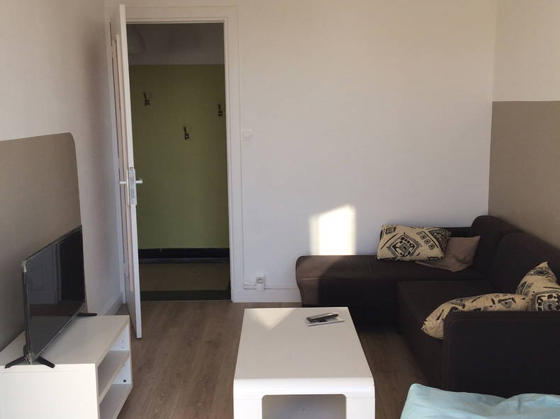 Colocación Lyon 372966-3