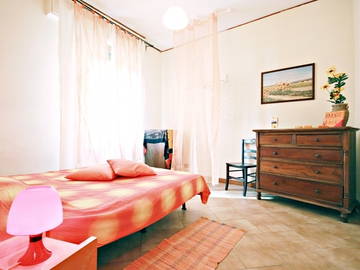 Roomlala | Beautiful Central Apartment For Rent In Rome