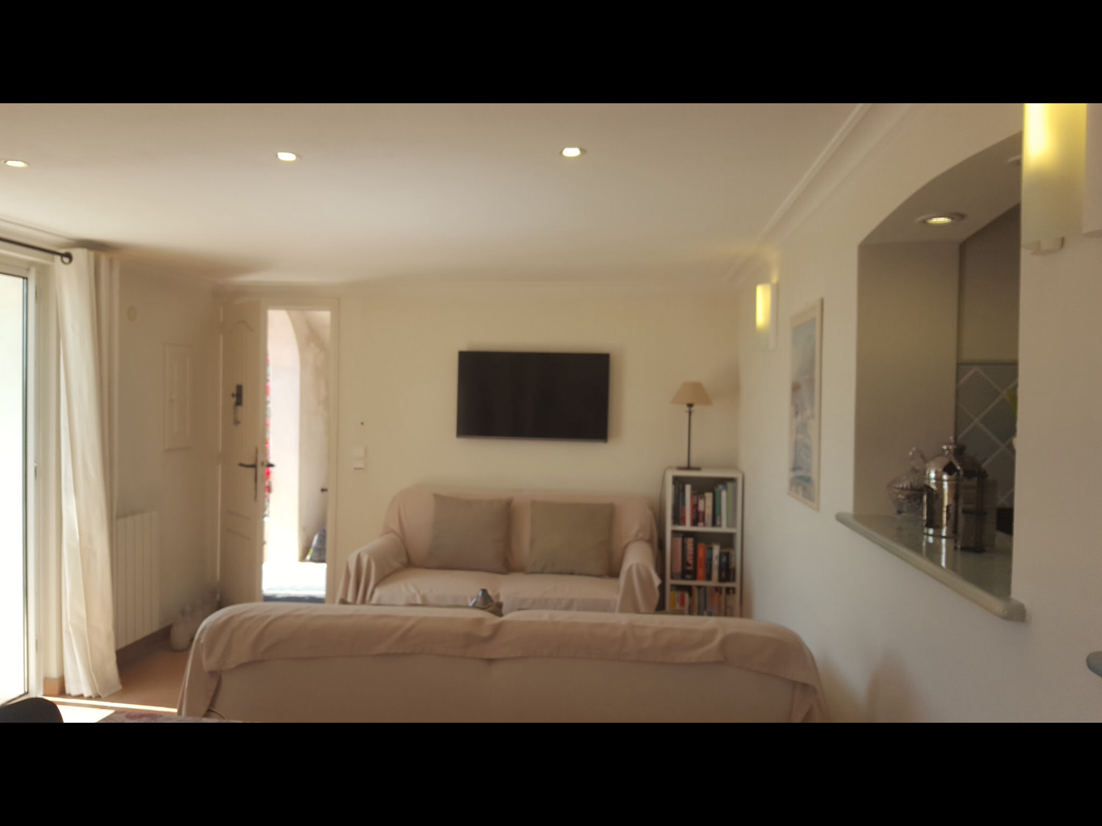 Independent Studio Saint-André-de-la-Roche 122870