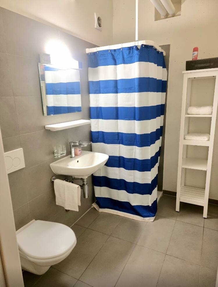 Entire Home Le Mont-sur-Lausanne 263624