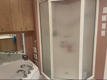 Habitación en casa del anfitrión en alquiler en Québec - foto 17: Cuarto de baño-17