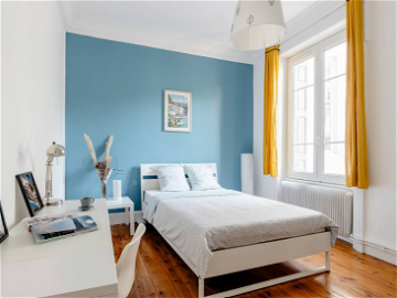 Roomlala | Beautiful Luxury Flatshare Fourneyron/City Center/chateaucreu