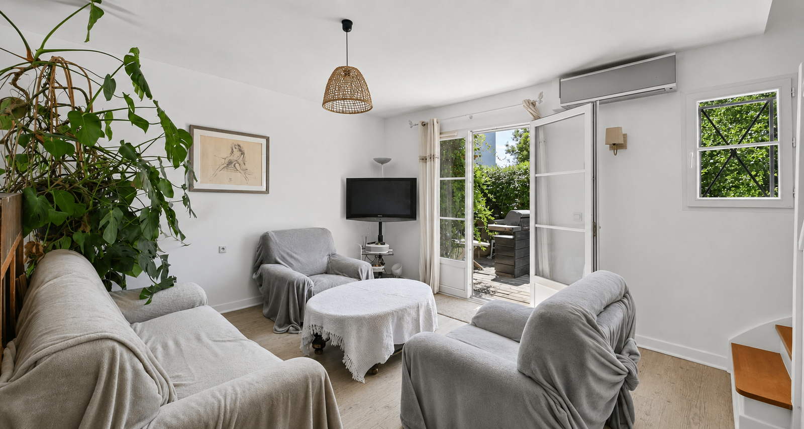 Homestay Crosne 676145