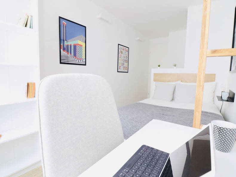 Kolokation Nice 508449-5