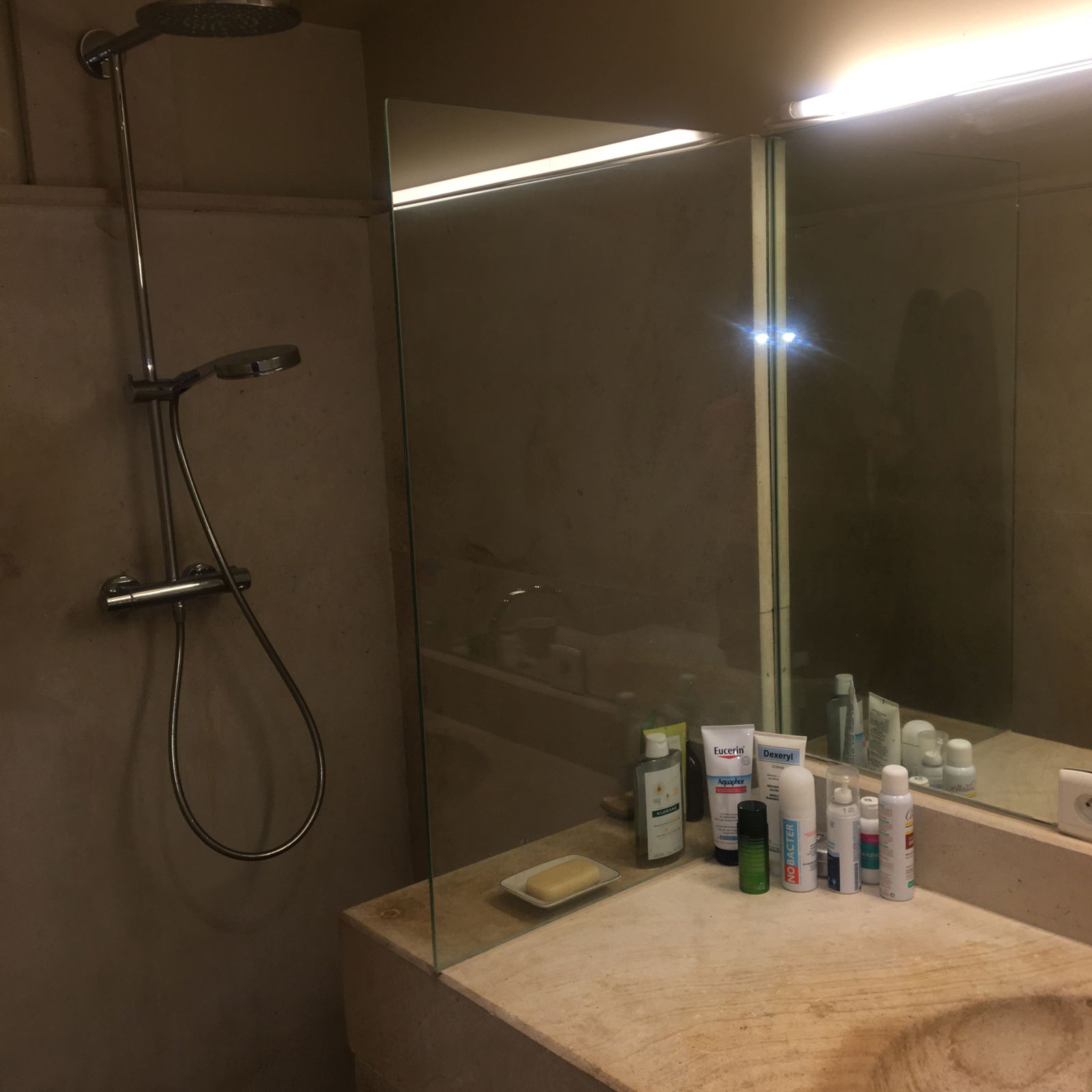 Homestay Nîmes 250294