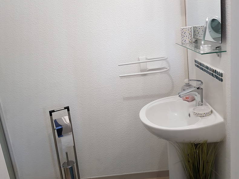 Entire Home Gréoux-les-Bains 231733-4