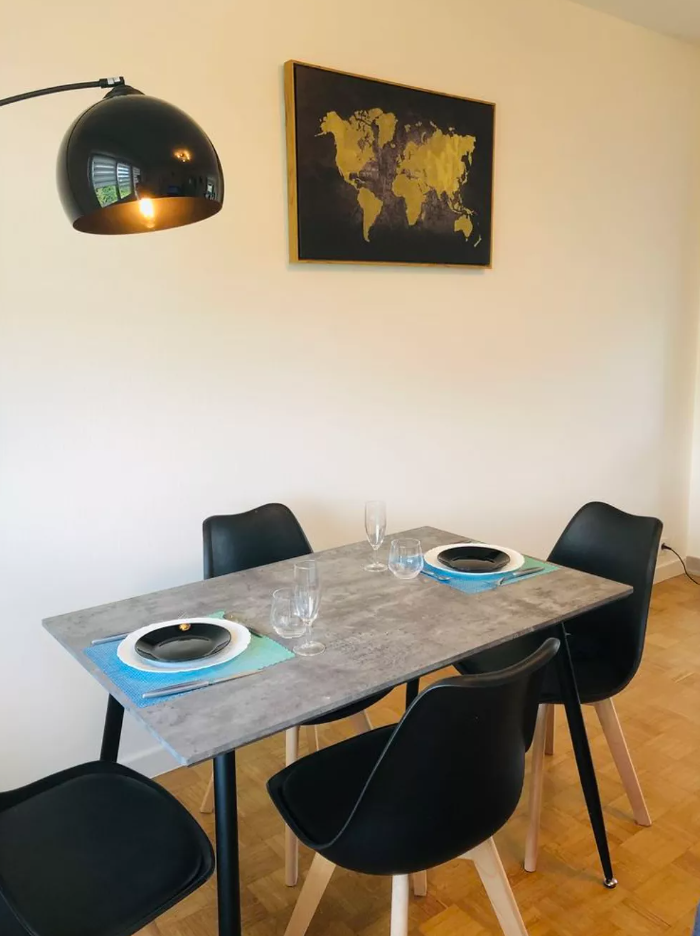 Homestay Paris 375940